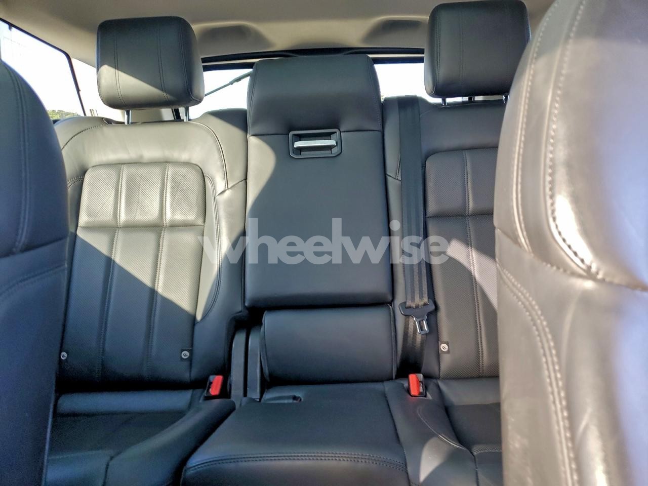 Photo 10 of 2020 LAND ROVER RANGE ROVER SPORT HSE (VIN SALWR2SU3LA719102)