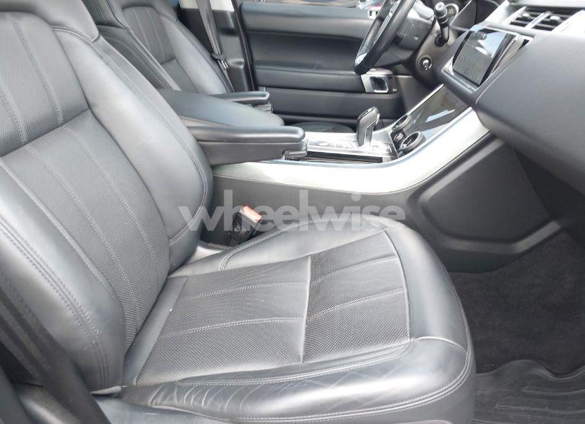 Photo 5 of 2020 Land Rover RANGE ROVER SPORT HSE MHEV (VIN SALWR2SU6LA894542)