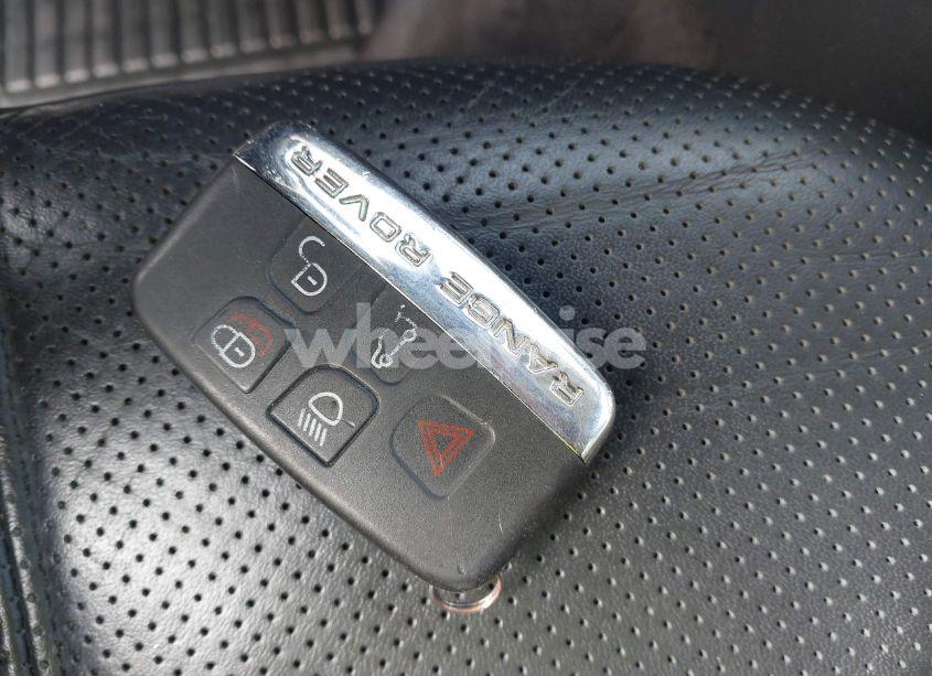 Photo 11 of 2016 Land Rover RANGE ROVER SPORT 3.0L V6 SUPERCHARGED HSE (VIN SALWR2VF4GA556933)