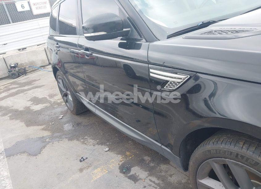 Photo 6 of 2014 Land Rover RANGE ROVER SPORT 3.0L V6 SUPERCHARGED HSE (VIN SALWR2WF2EA502462)