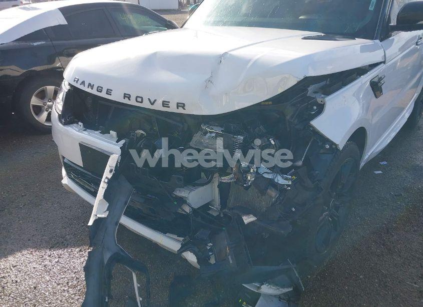 Photo 6 of 2022 Land Rover RANGE ROVER SPORT HST MHEV (VIN SALWS2RUXNA207365)