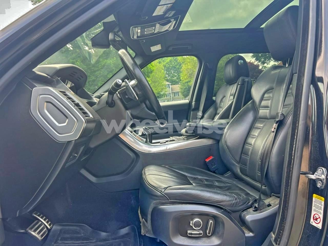 Photo 5 of 2016 LAND ROVER RANGE ROVER SPORT HST (VIN SALWS2VF8GA562321)