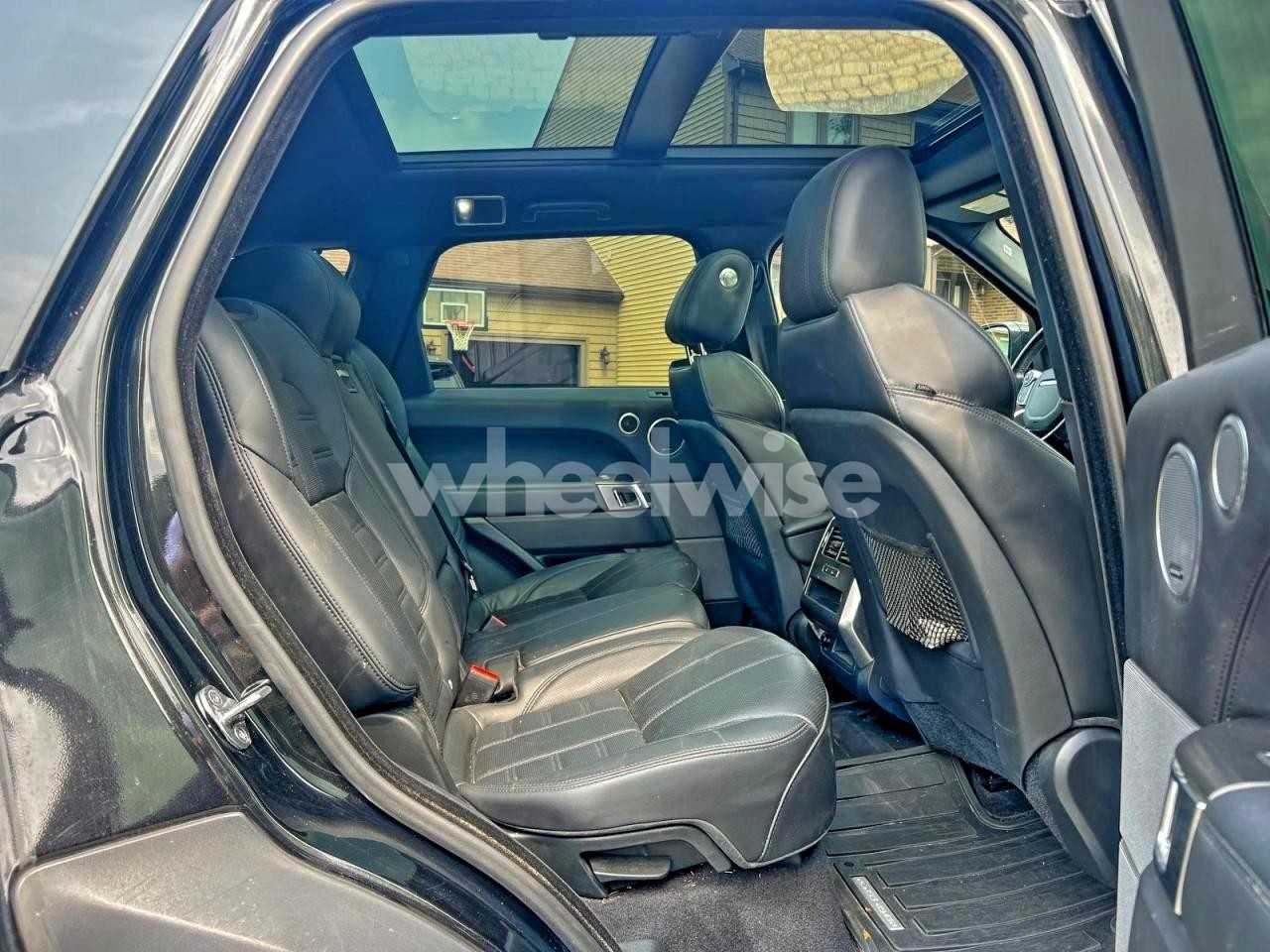 Photo 6 of 2016 LAND ROVER RANGE ROVER SPORT HST (VIN SALWS2VF8GA562321)