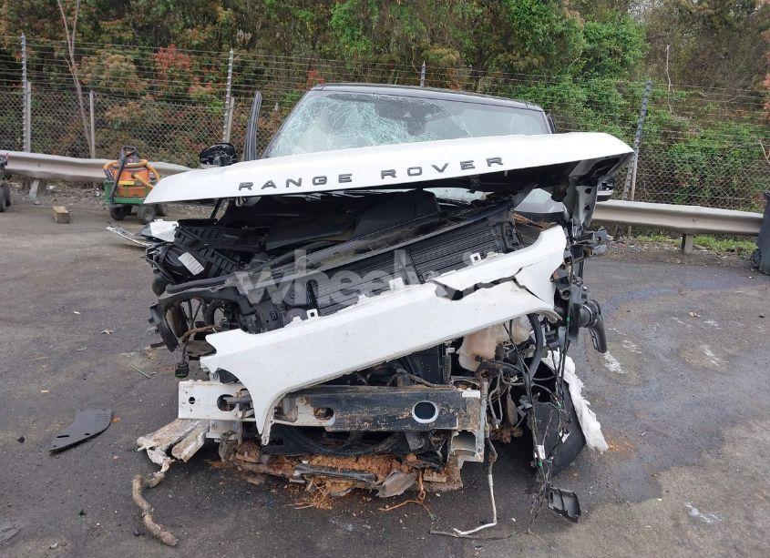 Photo 12 of 2022 Land Rover RANGE ROVER SPORT SVR/SVR CARBON EDITION (VIN SALWZ2RE8NA799627)