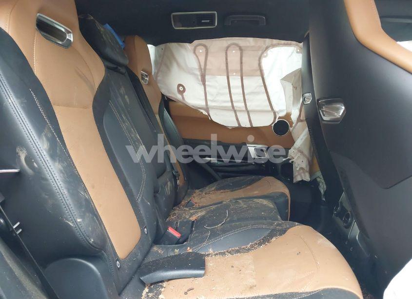 Photo 8 of 2022 Land Rover RANGE ROVER SPORT SVR/SVR CARBON EDITION (VIN SALWZ2RE8NA799627)