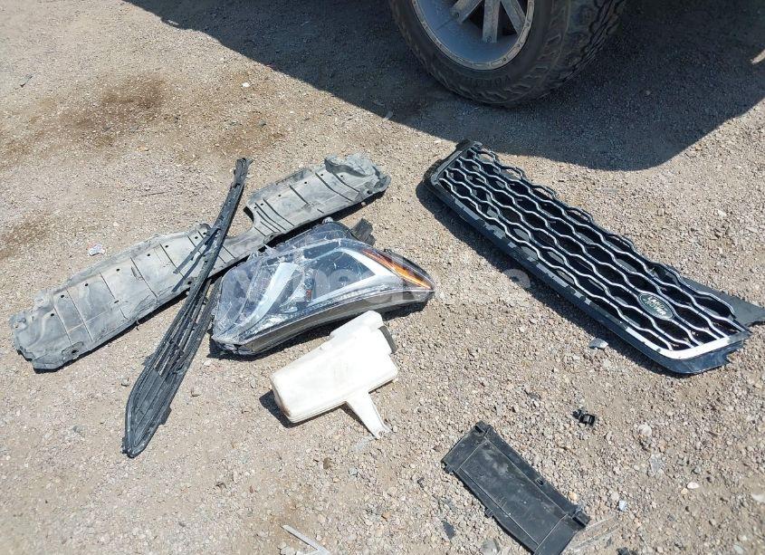 Photo 12 of 2019 Land Rover RANGE ROVER VELAR D180 S (VIN SALYB2EN1KA224042)