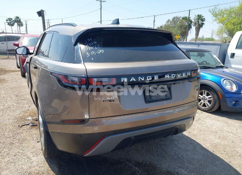 Photo 3 of 2019 Land Rover RANGE ROVER VELAR D180 S (VIN SALYB2EN1KA224042)