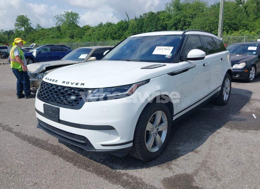 Photo 2 of 2019 Land Rover RANGE ROVER VELAR D180 S (VIN SALYB2EN7KA780713)