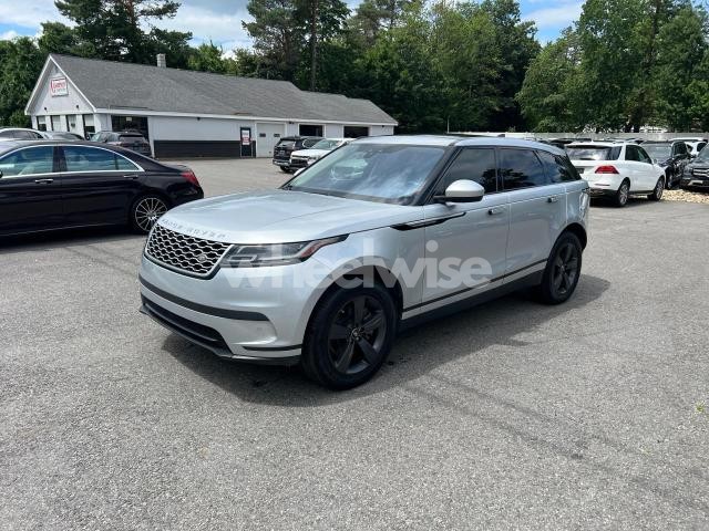 Photo 6 of 2019 LAND ROVER RANGE ROVER VELAR S N/A (VIN SALYB2EV9KA793415)