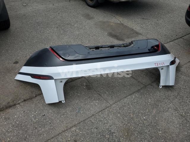 Photo 2 of 2020 LAND ROVER RANGE ROVER VELAR S N/A (VIN SALYB2EX0LA260811)