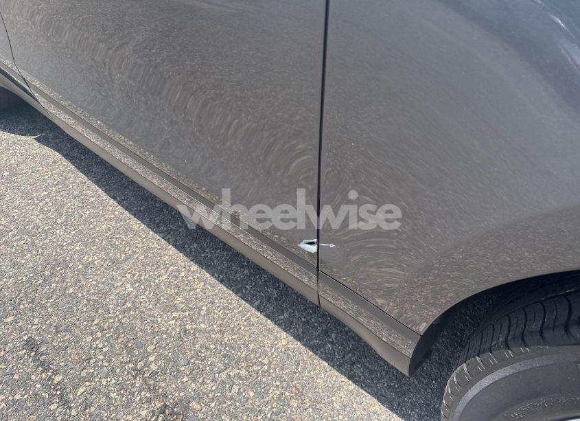 Photo 6 of 2019 Land Rover RANGE ROVER VELAR S (VIN SALYB2EX4KA212887)