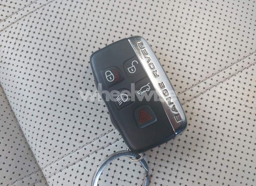 Photo 11 of 2019 Land Rover RANGE ROVER VELAR P250 S (VIN SALYB2EX7KA210115)