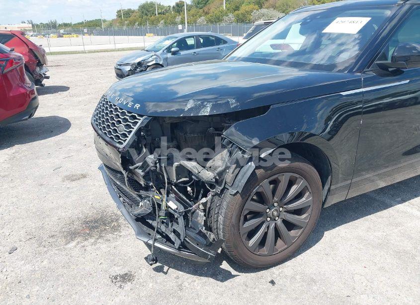 Photo 6 of 2019 Land Rover RANGE ROVER VELAR P250 S (VIN SALYB2EX7KA210115)