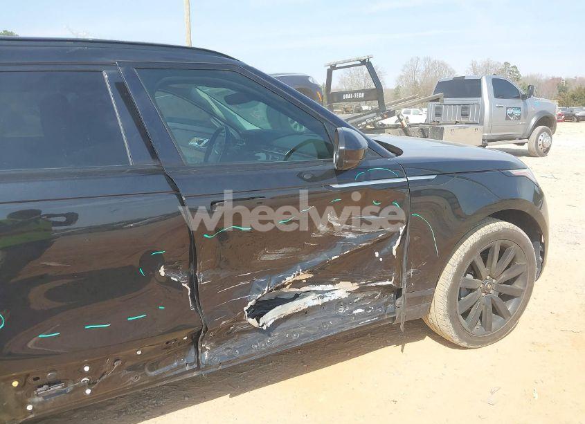 Photo 6 of 2019 Land Rover RANGE ROVER VELAR P250 S (VIN SALYB2EX8KA780429)