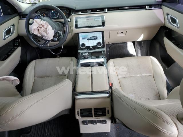 Photo 11 of 2019 LAND ROVER RANGE ROVER VELAR S N/A (VIN SALYB2FV1KA220622)