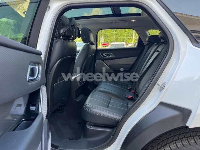 Photo 10 of 2018 LAND ROVER RANGE ROVER VELAR S N/A (VIN SALYB2RN0JA733550)