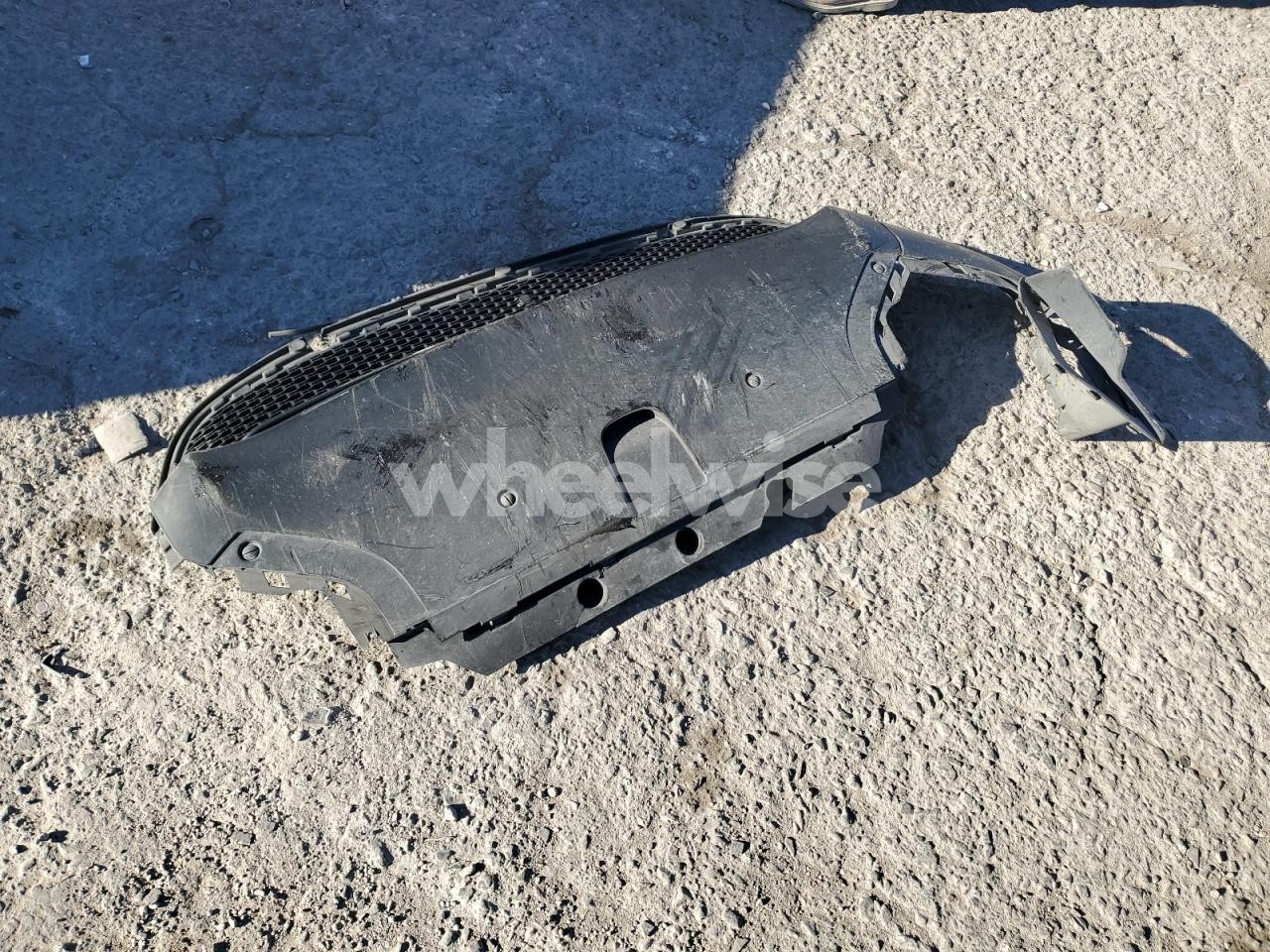 Photo 12 of 2018 LAND ROVER RANGE ROVER VELAR S (VIN SALYB2RV4JA716833)