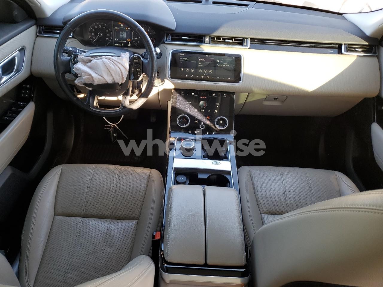 Photo 8 of 2018 LAND ROVER RANGE ROVER VELAR S (VIN SALYB2RV4JA716833)