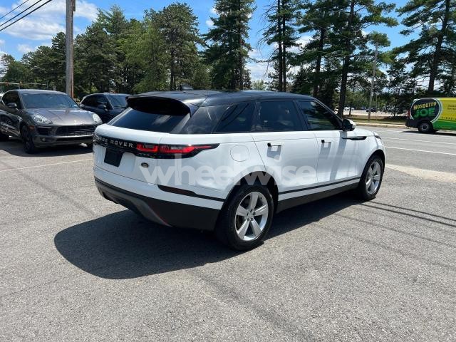 Photo 8 of 2018 LAND ROVER RANGE ROVER VELAR S N/A (VIN SALYB2RX6JA712414)