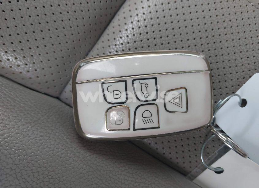 Photo 11 of 2018 Land Rover RANGE ROVER VELAR P250 S (VIN SALYB2RXXJA732648)