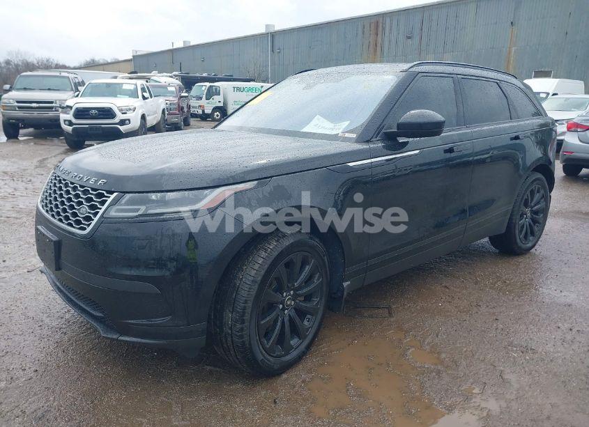 Photo 2 of 2018 Land Rover RANGE ROVER VELAR P250 S (VIN SALYB2RXXJA732648)