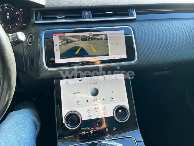 Photo 4 of 2018 LAND ROVER RANGE ROVER VELAR S N/A (VIN SALYB2RXXJA760241)