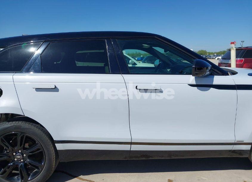 Photo 14 of 2020 Land Rover RANGE ROVER VELAR P250 R-DYNAMIC S (VIN SALYK2EX4LA290992)