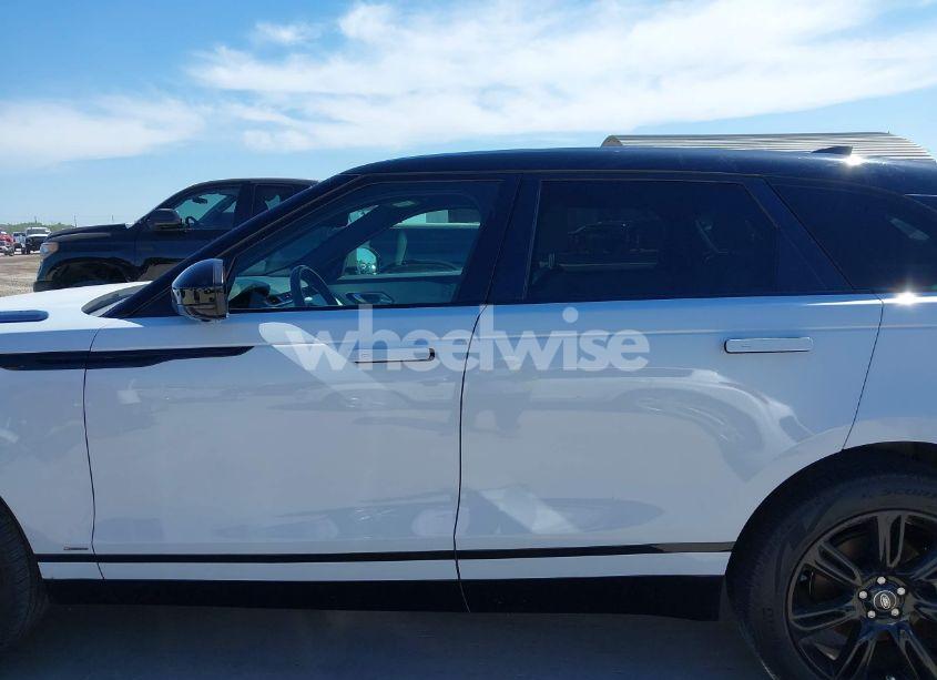 Photo 15 of 2020 Land Rover RANGE ROVER VELAR P250 R-DYNAMIC S (VIN SALYK2EX4LA290992)