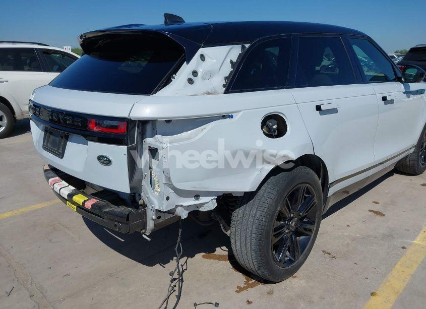 Photo 18 of 2020 Land Rover RANGE ROVER VELAR P250 R-DYNAMIC S (VIN SALYK2EX4LA290992)