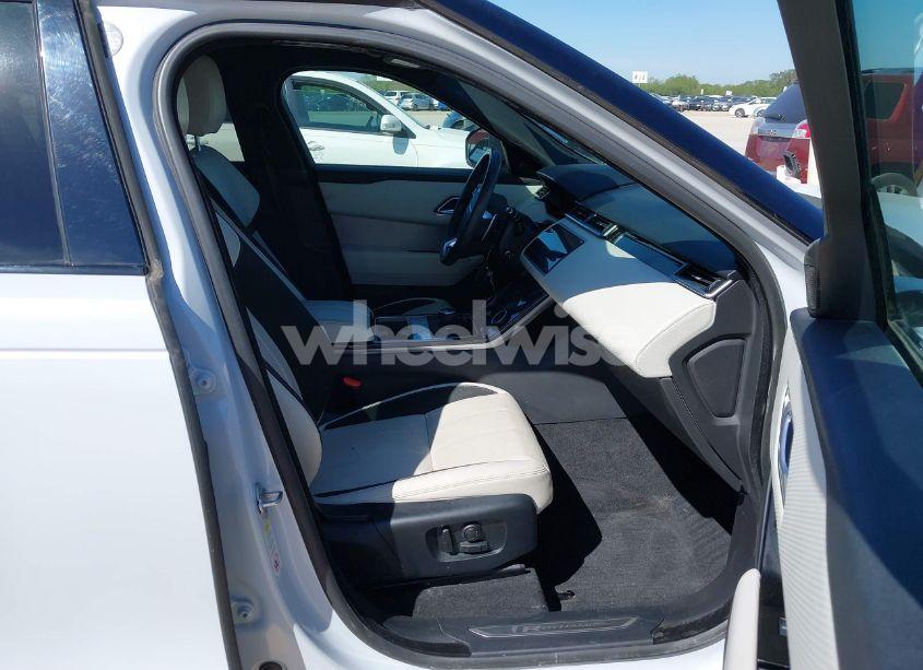 Photo 5 of 2020 Land Rover RANGE ROVER VELAR P250 R-DYNAMIC S (VIN SALYK2EX4LA290992)