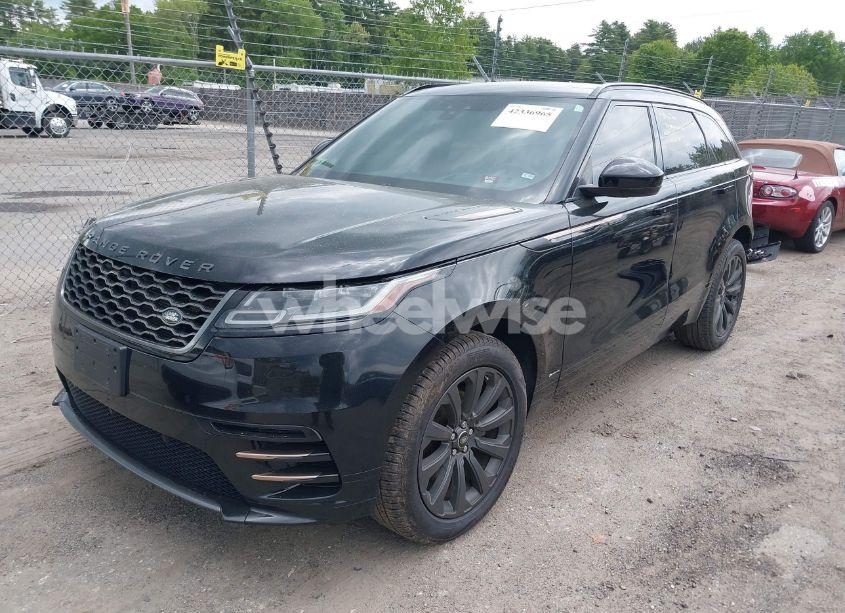 Photo 2 of 2020 Land Rover RANGE ROVER VELAR P250 R-DYNAMIC S (VIN SALYK2EX5LA242336)