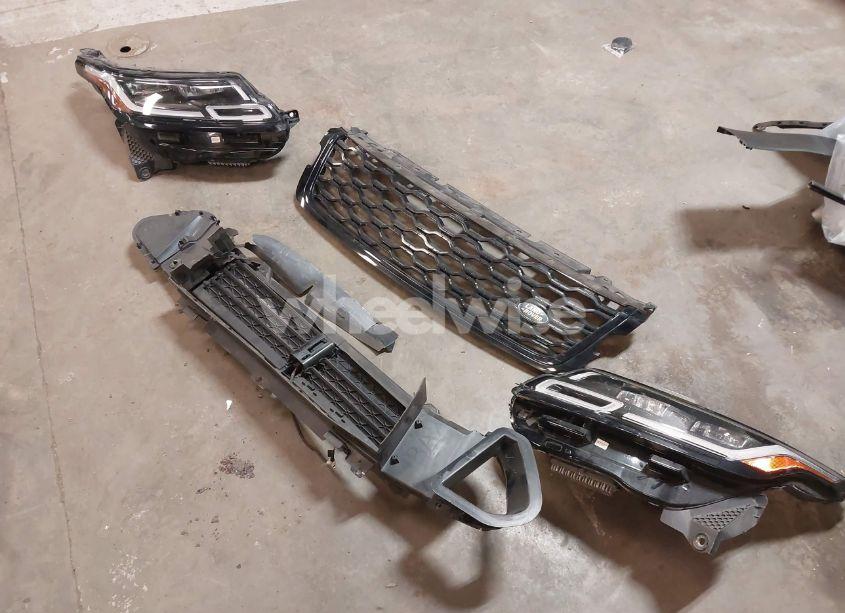 Photo 12 of 2020 Land Rover RANGE ROVER VELAR P250 R-DYNAMIC S (VIN SALYK2EX7LA247845)