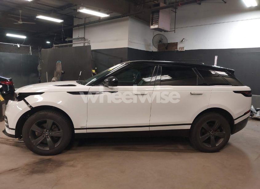 Photo 15 of 2020 Land Rover RANGE ROVER VELAR P250 R-DYNAMIC S (VIN SALYK2EX7LA247845)