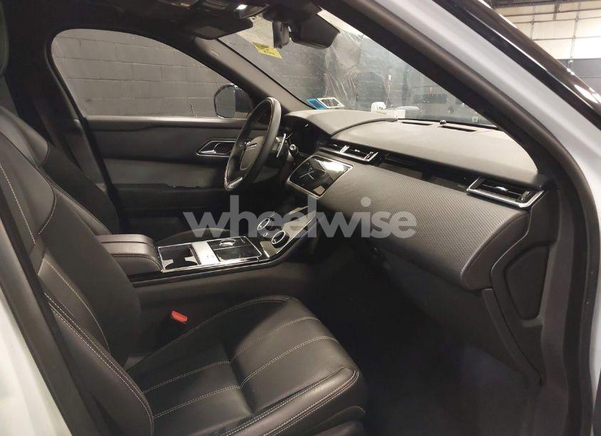 Photo 5 of 2020 Land Rover RANGE ROVER VELAR P250 R-DYNAMIC S (VIN SALYK2EX7LA247845)
