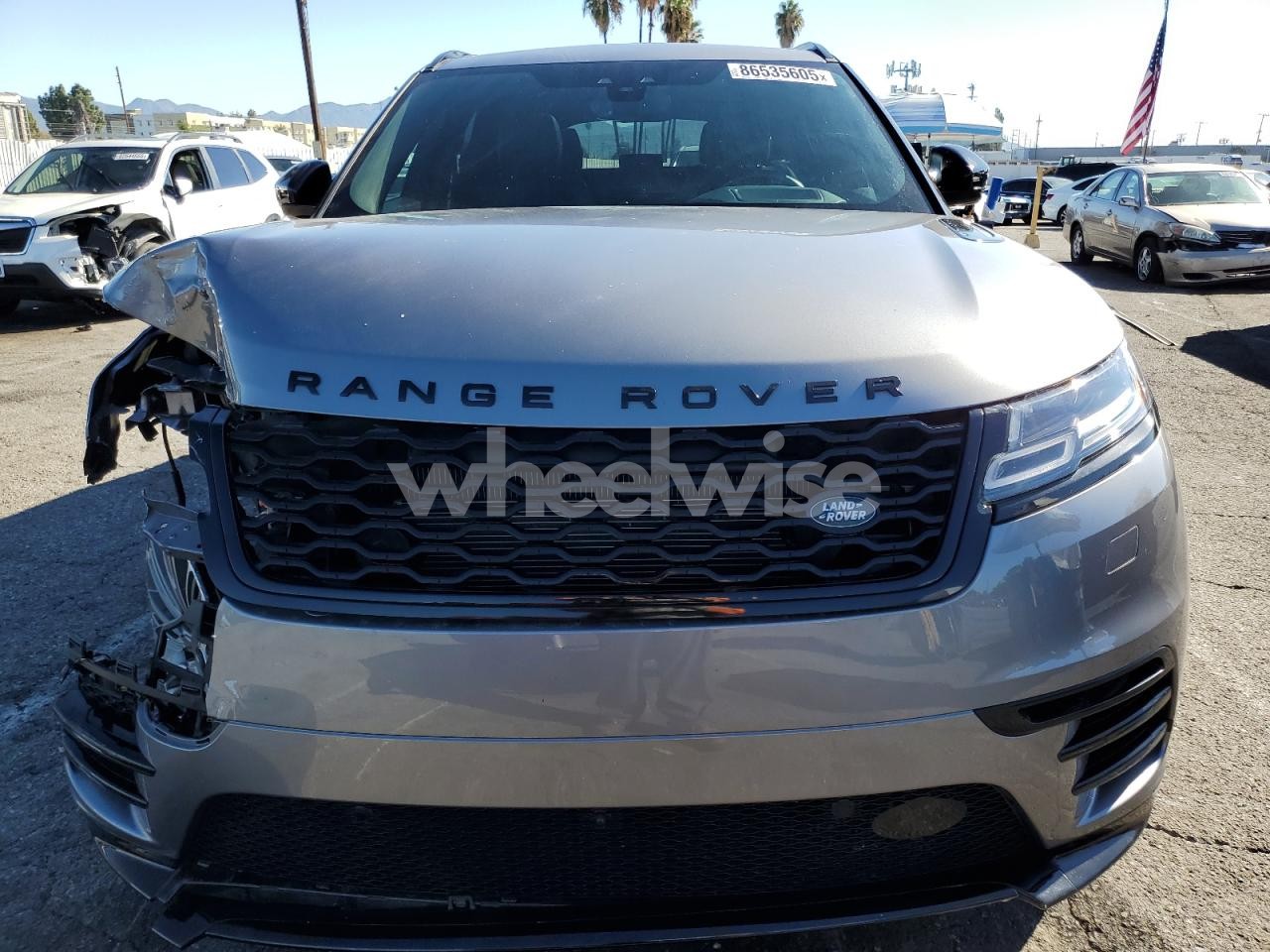 Photo 5 of 2020 LAND ROVER RANGE ROVER VELAR R-DYNAMIC S (VIN SALYK2FV7LA290059)