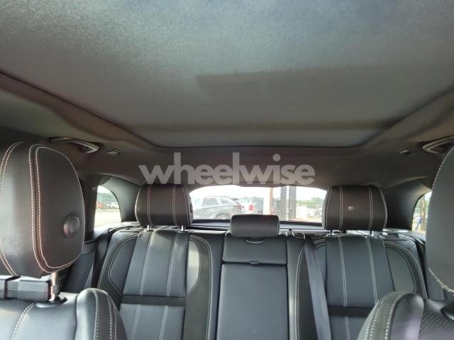 Photo 6 of 2019 LAND ROVER RANGE ROVER VELAR R-DYNAMIC SE N/A (VIN SALYL2EX2KA232424)