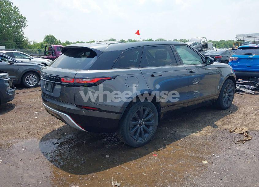 Photo 4 of 2019 Land Rover RANGE ROVER VELAR P250 R-DYNAMIC SE (VIN SALYL2EX2KA793688)