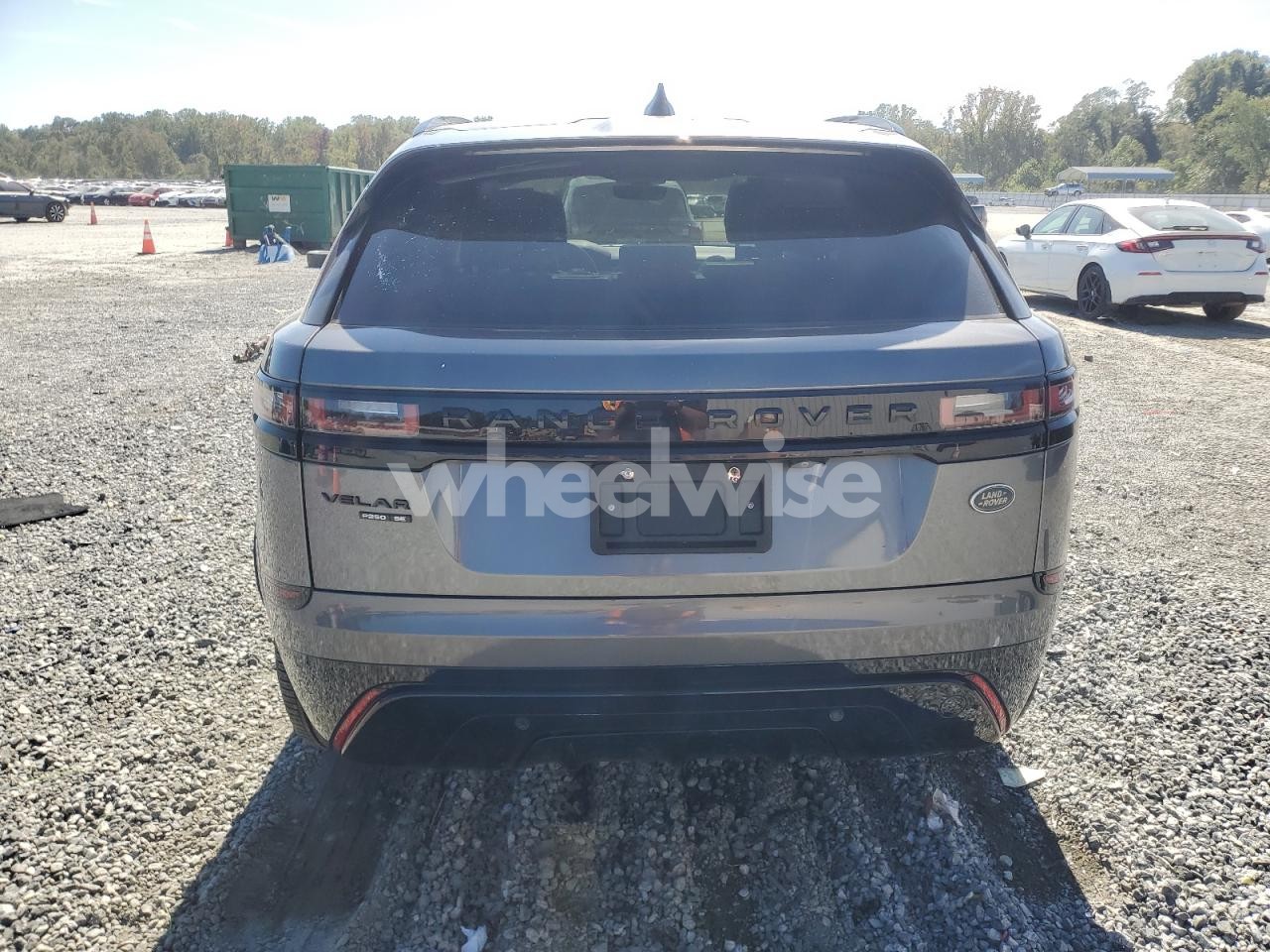 Photo 6 of 2019 LAND ROVER RANGE ROVER VELAR R-DYNAMIC SE N/A (VIN SALYL2EX5KA203452)