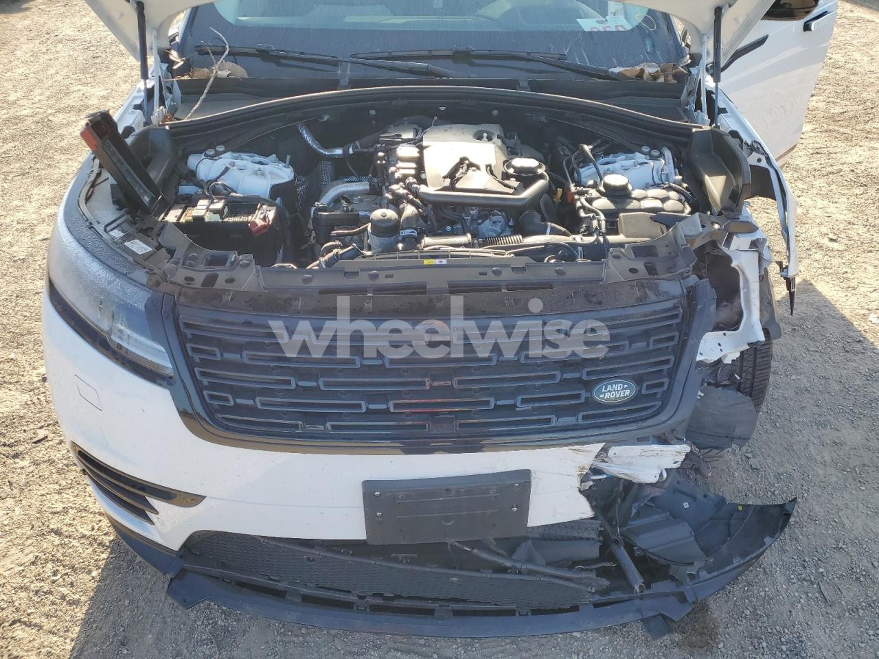 Photo 11 of 2025 LAND ROVER RANGE ROVER VELAR DYNAMIC SE N/A (VIN SALYL2EX9SA392915)