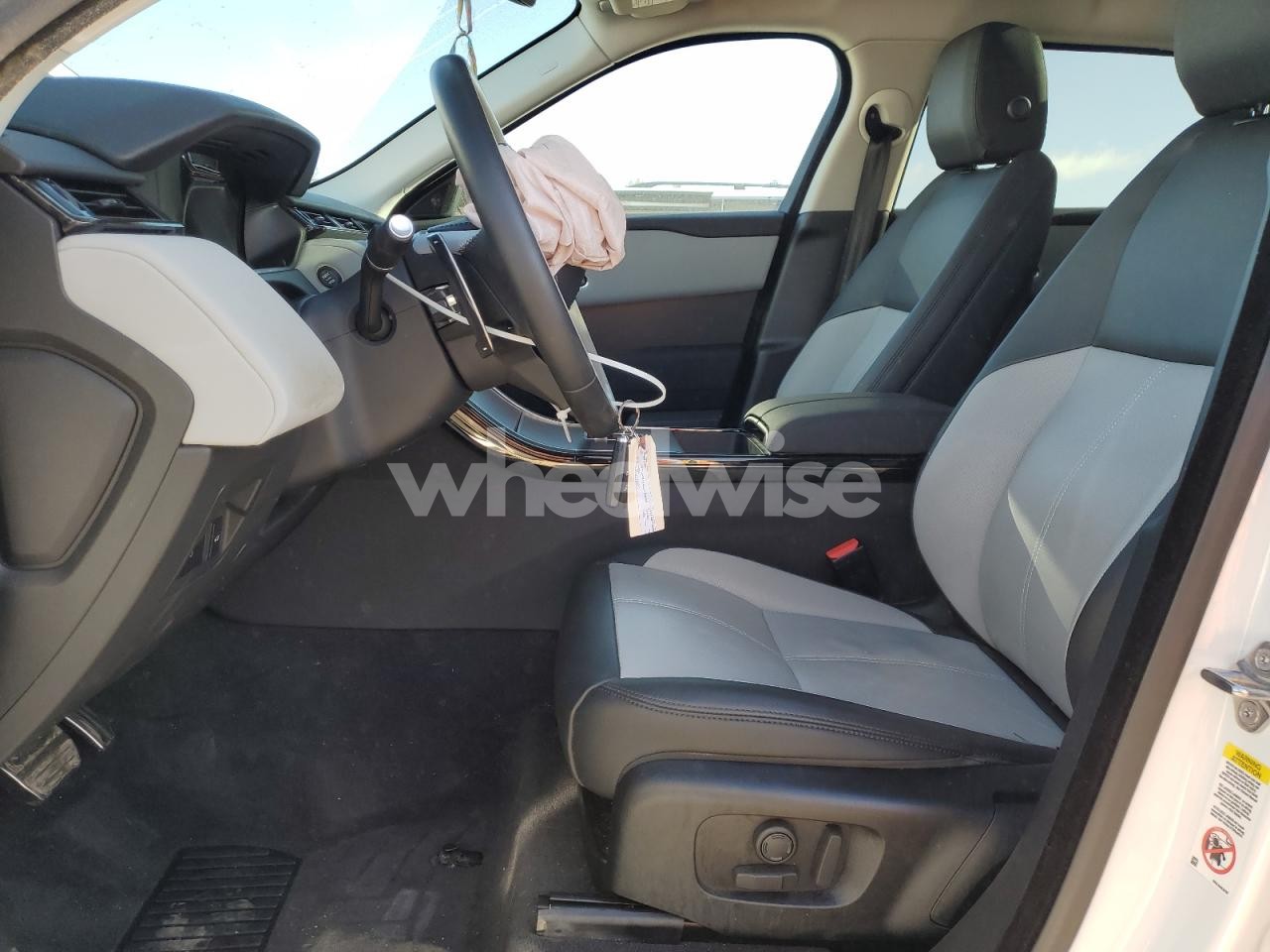 Photo 7 of 2025 LAND ROVER RANGE ROVER VELAR DYNAMIC SE N/A (VIN SALYL2EX9SA392915)