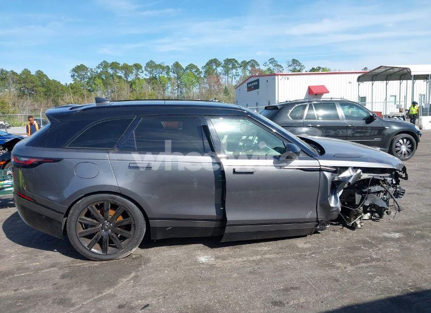 Photo 14 of 2019 Land Rover RANGE ROVER VELAR P250 R-DYNAMIC SE (VIN SALYL2EXXKA210087)