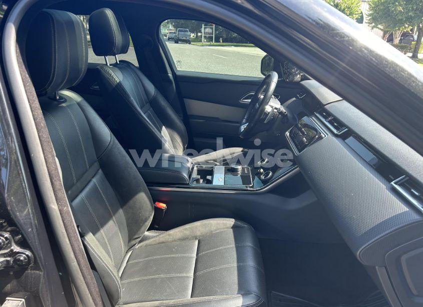 Photo 5 of 2019 Land Rover RANGE ROVER VELAR P340 R-DYNAMIC SE/P380 R-DYNAMIC SE (VIN SALYL2FV1KA210203)