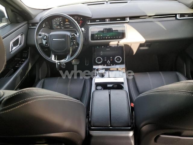 Photo 6 of 2018 LAND ROVER RANGE ROVER VELAR R-DYNAMIC SE N/A (VIN SALYL2RN1JA709853)