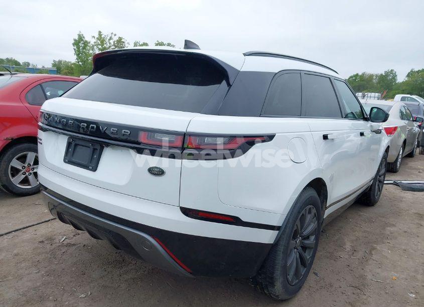 Photo 4 of 2018 Land Rover RANGE ROVER VELAR D180 SE R-DYNAMIC (VIN SALYL2RN9JA723337)