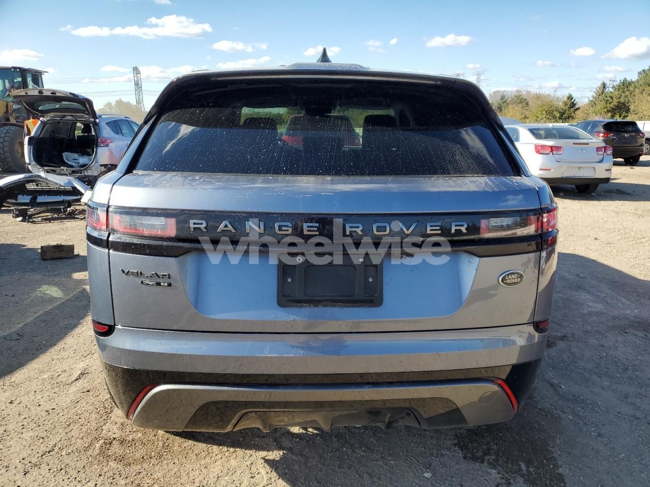 Photo 6 of 2018 LAND ROVER RANGE ROVER VELAR R-DYNAMIC SE N/A (VIN SALYL2RN9JA743796)