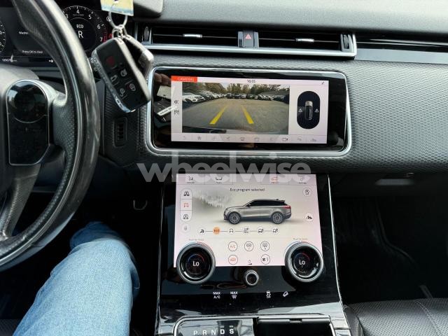 Photo 10 of 2018 LAND ROVER RANGE ROVER VELAR R-DYNAMIC SE N/A (VIN SALYL2RV2JA718593)