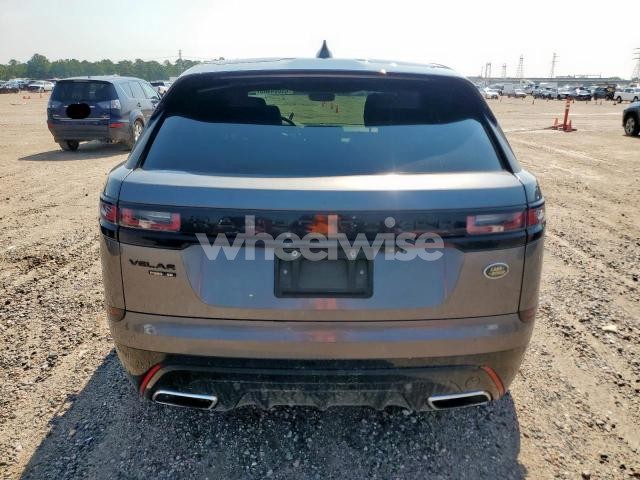 Photo 5 of 2018 LAND ROVER RANGE ROVER VELAR R-DYNAMIC SE N/A (VIN SALYL2RV4JA716831)