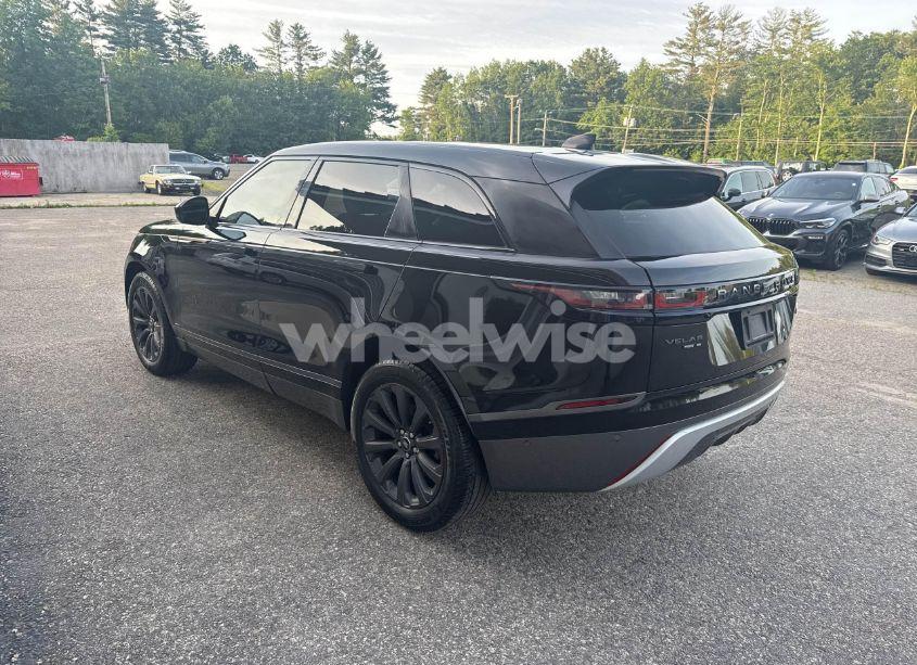 Photo 3 of 2018 Land Rover RANGE ROVER VELAR R-DYNAMIC SE (VIN SALYL2RX7JA715416)