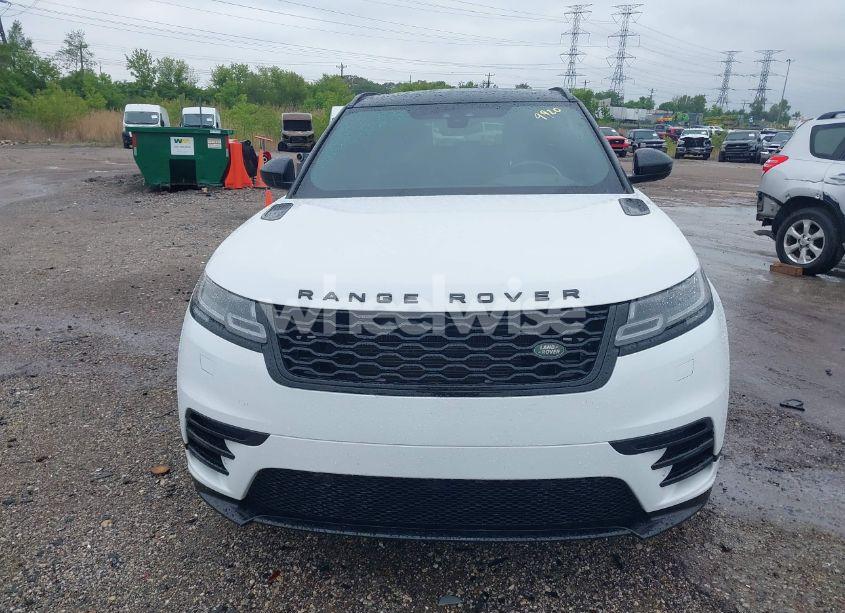 Photo 12 of 2018 Land Rover RANGE ROVER VELAR P250 SE R-DYNAMIC (VIN SALYL2RX8JA731642)