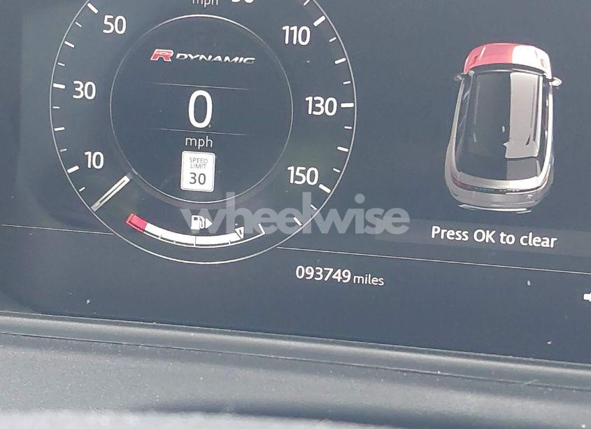 Photo 15 of 2018 Land Rover RANGE ROVER VELAR P250 SE R-DYNAMIC (VIN SALYL2RX8JA731642)